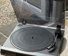 Sony PS-LX56 Automatic Stereo Turntable Record Player