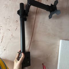 arm monitor stand
