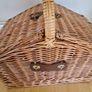 Wicker Picnic Hamper Basket with 4 settings Image 5