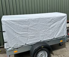 750Kg trailer with cover