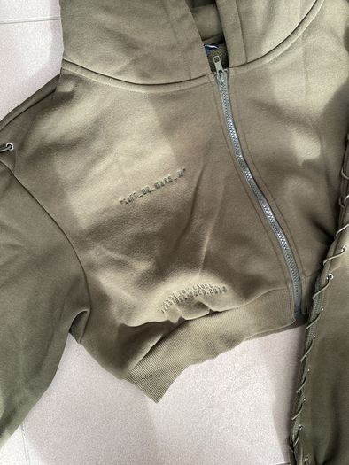 Mars the label cropped hoodie