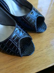 Lunar Peep Toe Shoe. Size 7