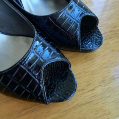 Lunar Peep Toe Shoe. Size 7