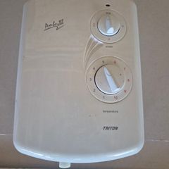 Triton Amber III Electric Shower Unit Fully Working Unit Only