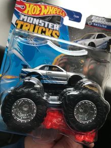Hot Wheels Nissan Skyline GTR Monster Truck
