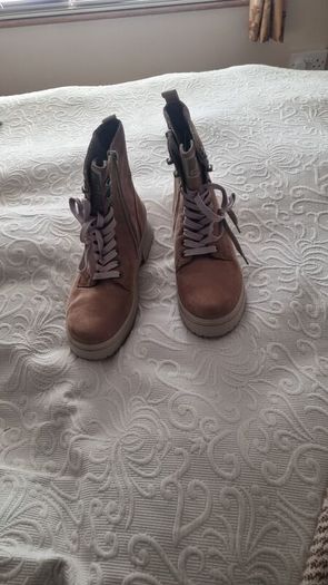 boots