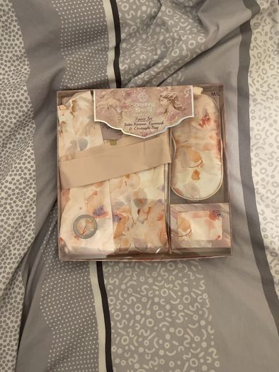 Luxury Nightwear 3 piece set MEDIUM/LARGE
