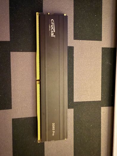 32GB DDR5 Ram Crucial Pro