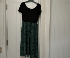 Green and black dress Size M