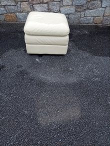 Poofy chair