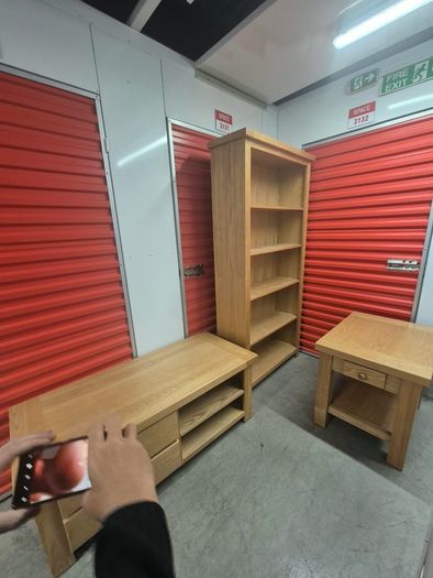 Bookcase with 5 shelves