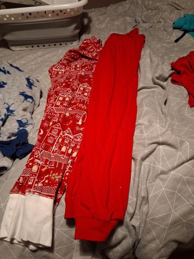 clothing EUR 1 each item