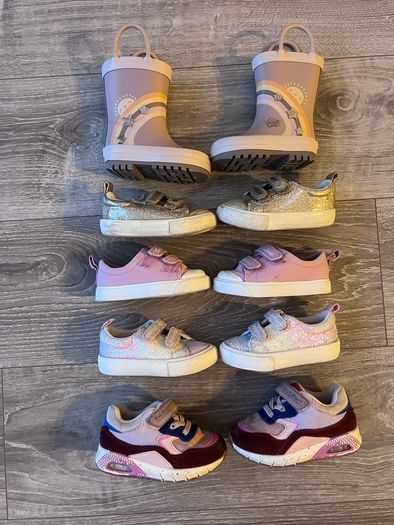 Little girls shoes