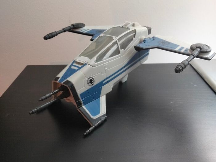 Star Wars Attack Recon Fighter