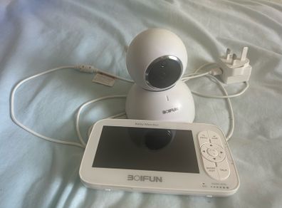Wireless Baby Monitor with rotating camera