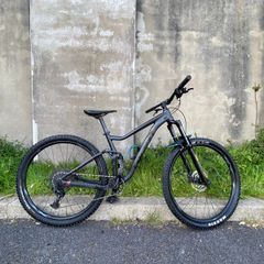 Giant stance full suspension mountain bike