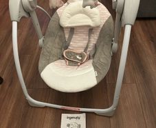 baby bouncer / swing
