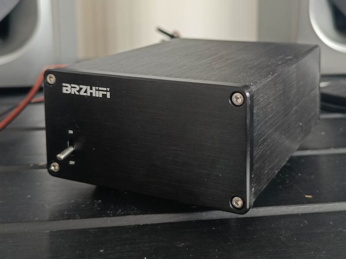 BRZHIFI Low Noise Audiophile Linear Regulated Power Supply For Audio Amplifier Hifi DAC 15W 24V