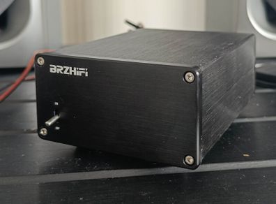 BRZHIFI Low Noise Audiophile Linear Regulated Power Supply For Audio Amplifier Hifi DAC 15W 24V
