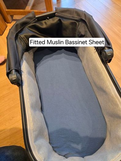 Uppababy Vista V2 Travel System and Buggyboard