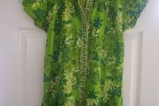 green dress
