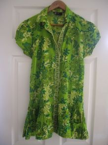 green dress