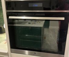 Oven