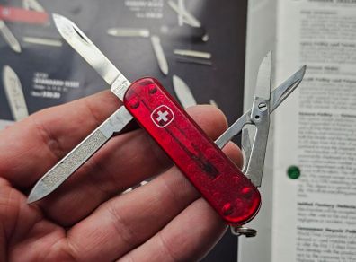 Vintage Wenger Jelly Esquire Discontinued 65mm Model Swiss Army Knife Keychain tool Collectable