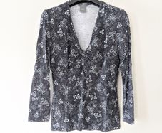 3/4 Sleeve Twist Knot Front Top