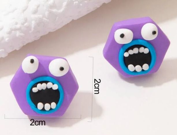 Original stud earrings