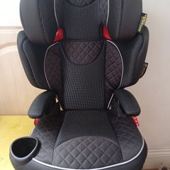 Graco Child Safety Car seat ((Like New))