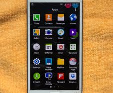 Samsung S5 16GB White Three - Fair Condition
