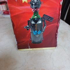 Bottle Buddies  Wine Bottle  Holder.  B.N.W.T  (Box Worn  From  Storage)