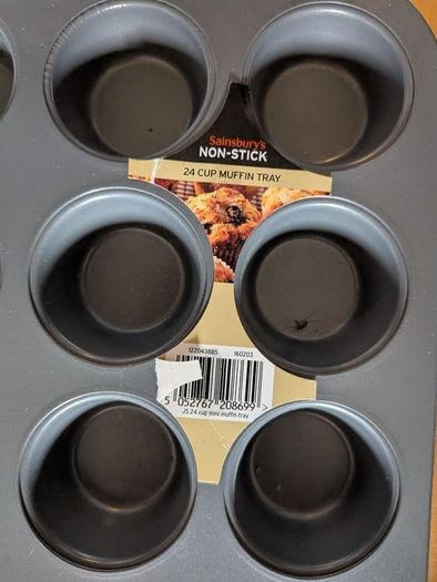 Cake Molds Job Lot