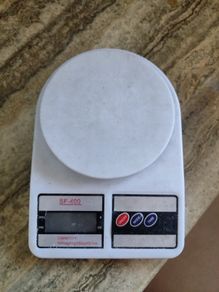 Food weighing Machine