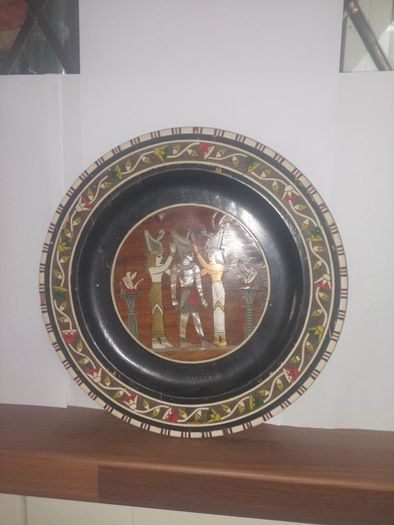 Egyptian  wooden plates