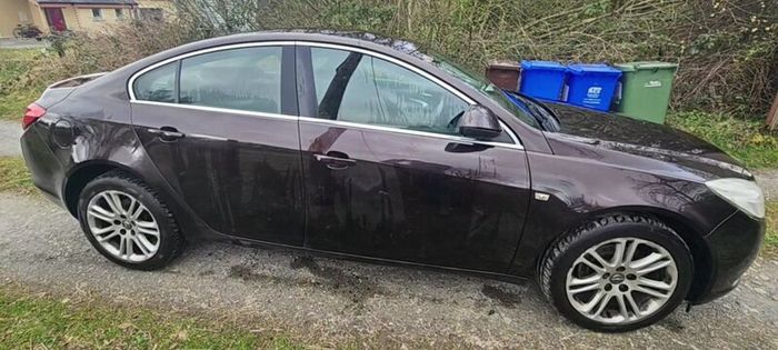 Opel Insignia 2011 Saloon