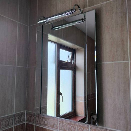 Bathroom mirror