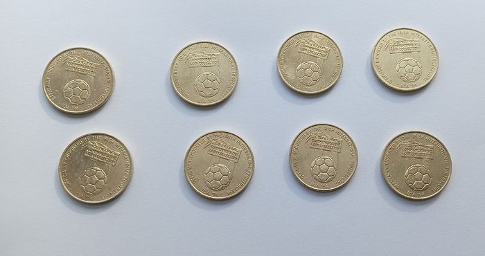 Irish Soccer Team (8) Coins from the USA 94 World Cup.