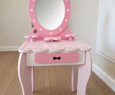 Girls wooden Vanity Table & mirror