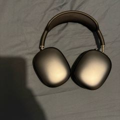 Apple AirPods Max