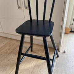 agam junior chair (black)
