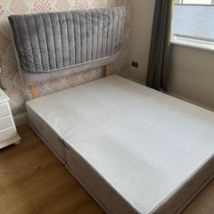Queen bed