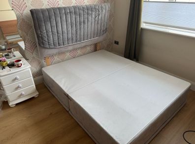 Queen bed