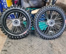 Stomp 140 /Pitbike wheels