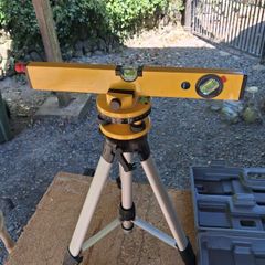 laser spirit level