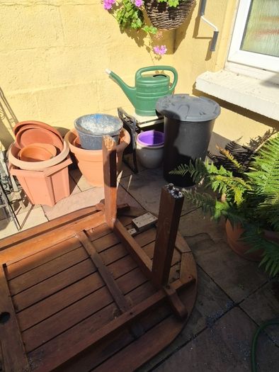 Teak Garden table (repair project).