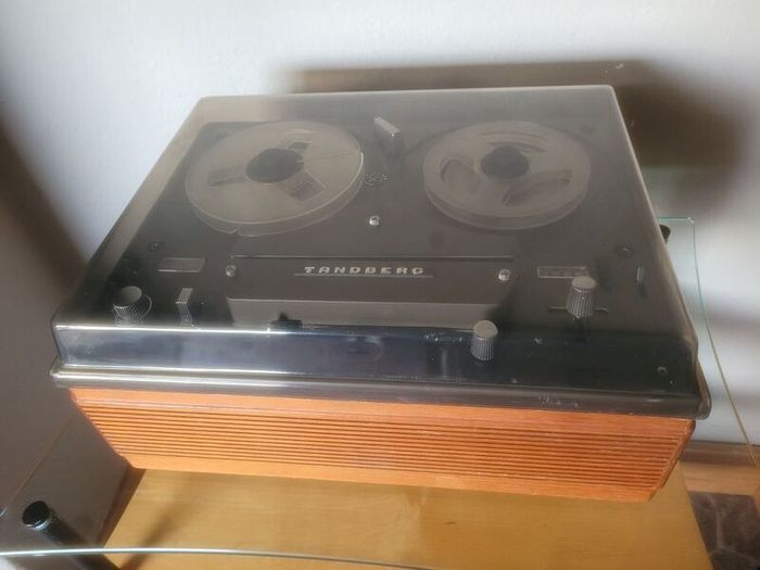 Tandberg Series 15 (2 Track) Collector's Set Teak Cabinet