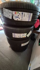4 x New Michelin E Primacy Tyres - Ideal for EV's