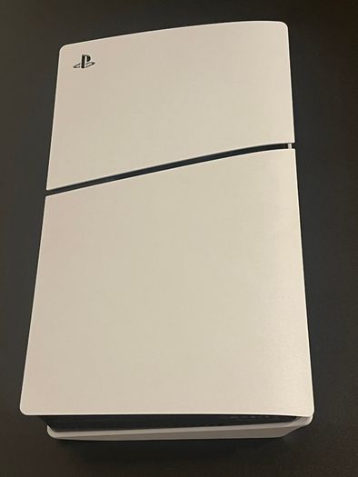 PS5 Slim DISC 1TB boxed with controller